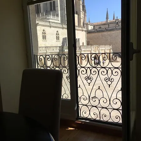 Vivienda Turistica Puerta Real *