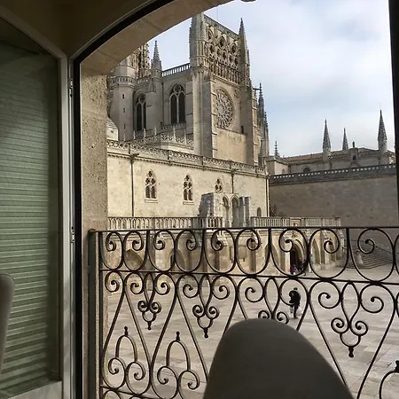Vivienda Turistica Puerta Real Appartement Burgo