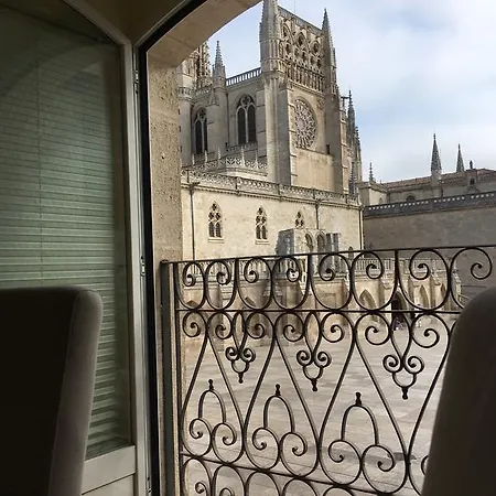 Διαμέρισμα Vivienda Turistica Puerta Real *
